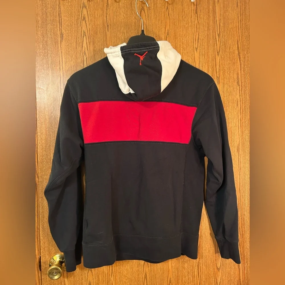 Jordan AJ11 Legacy Hoodie Sweatshirt - Picture 6 of 6